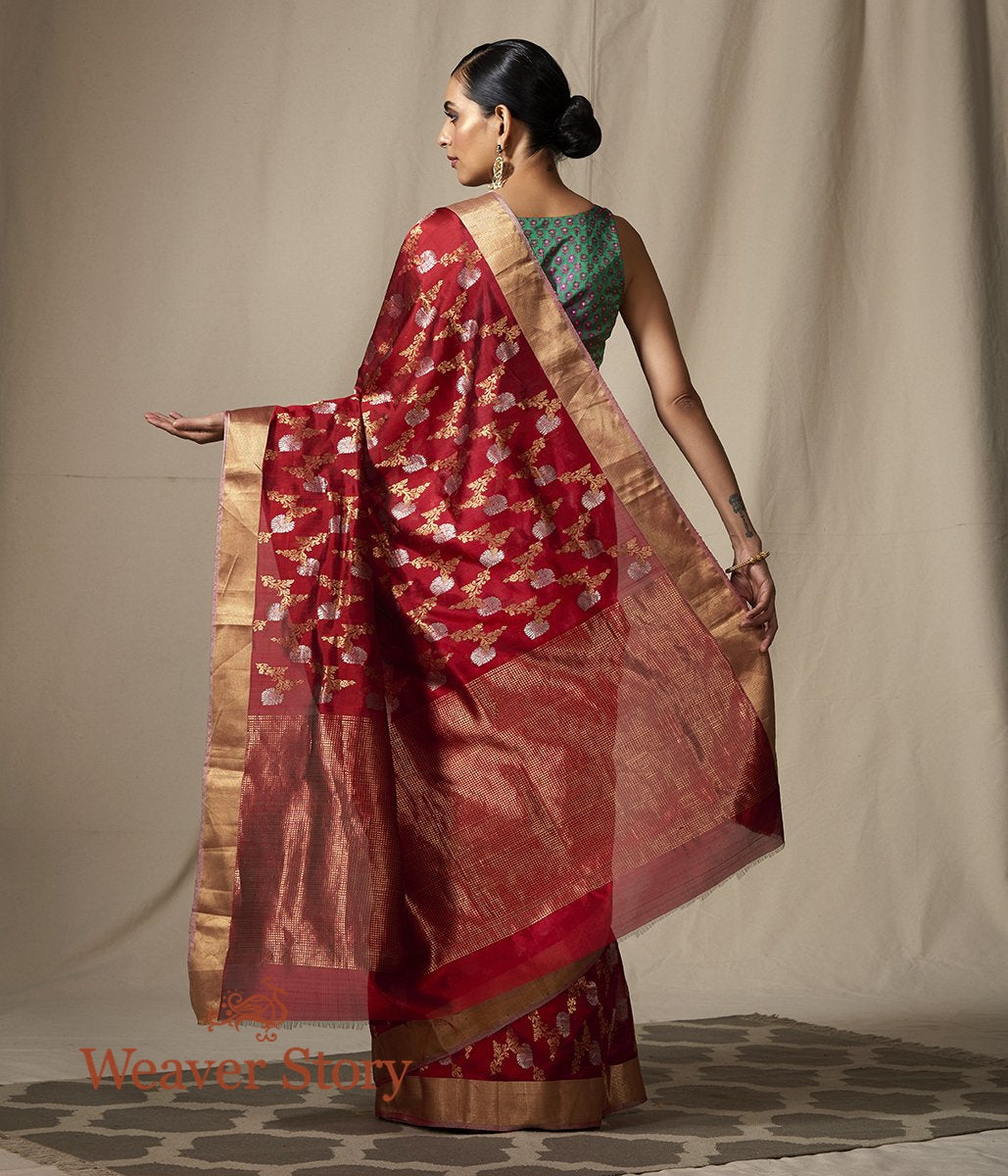 Handloom_Maroon_Chanderi_Silk_Saree_with_Floral_Jaal_WeaverStory_03