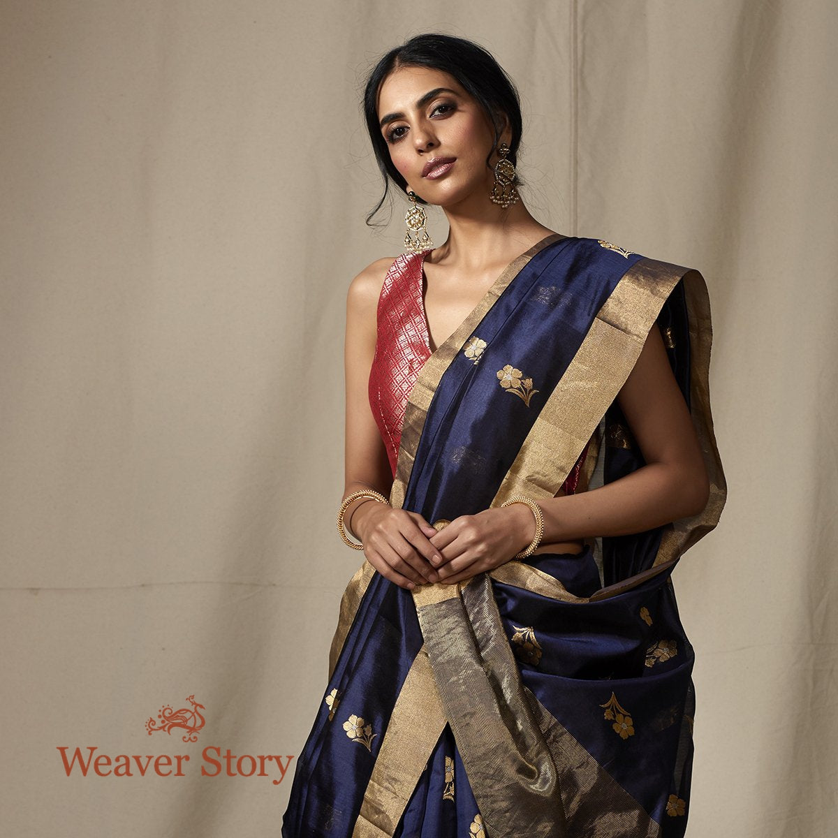 Handwoven_Blue_Chanderi_Silk_Saree_with_Gold_Zari_Floral_Motifs_WeaverStory_01