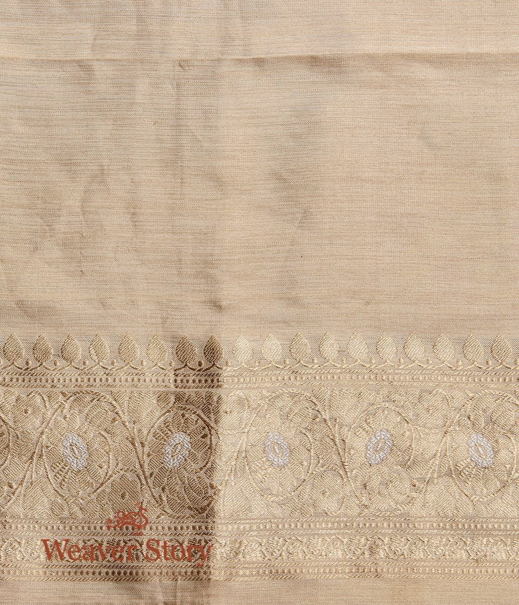 Handloom_Gold_Banarasi_Tissue_Silk_Saree_with_all_over_Gold_and_Silver_Angoor_Jaal_WeaverStory_05