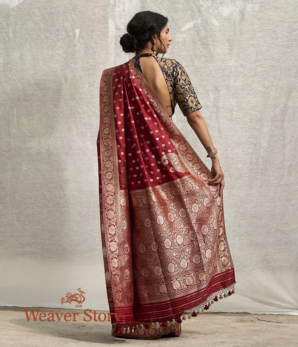 Handwoven_Wine_Banarasi_Saree_with_Kadhwa_Booti_and_Floral_Border_Woven_in_Gold_Zari_WeaverStory_03