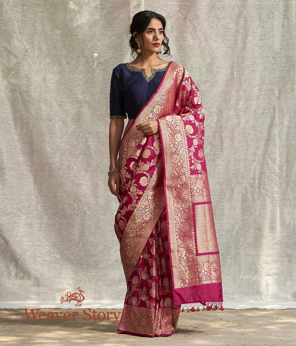 Handwoven_Pink_Banarasi_Jangla_Saree_with_all_over_Gold_Zari_Weave_WeaverStory_02