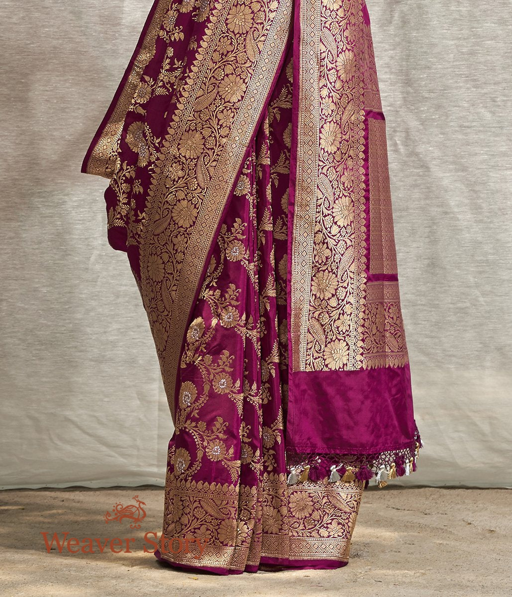Handwoven_Wine_Kadhwa_Banarasi_Jangla_with_Floral_Weave_WeaverStory_04