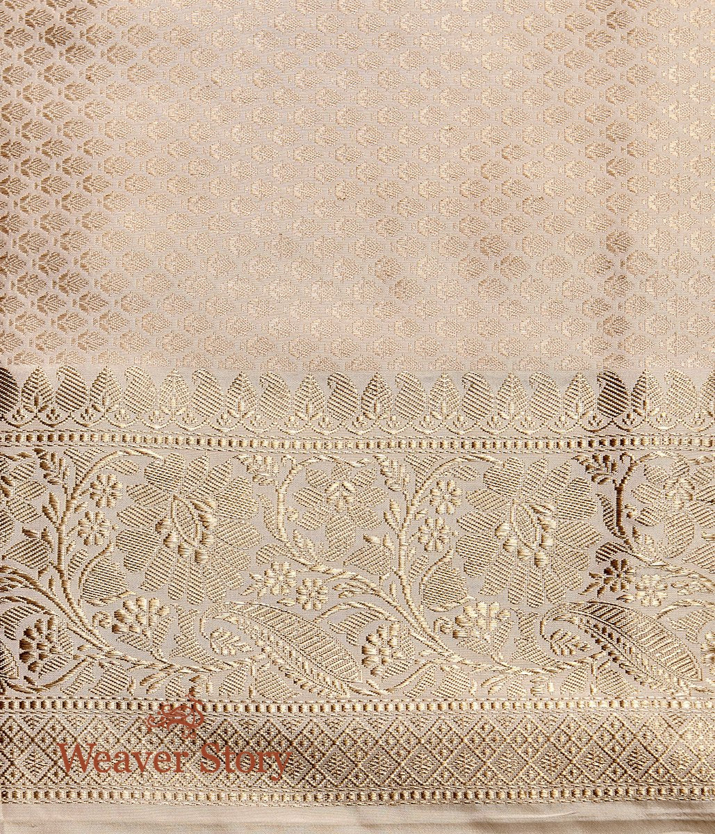 Handwoven_Offwhite_Kadhwa_Banarasi_Jangla_with_Floral_Weave_WeaverStory_05