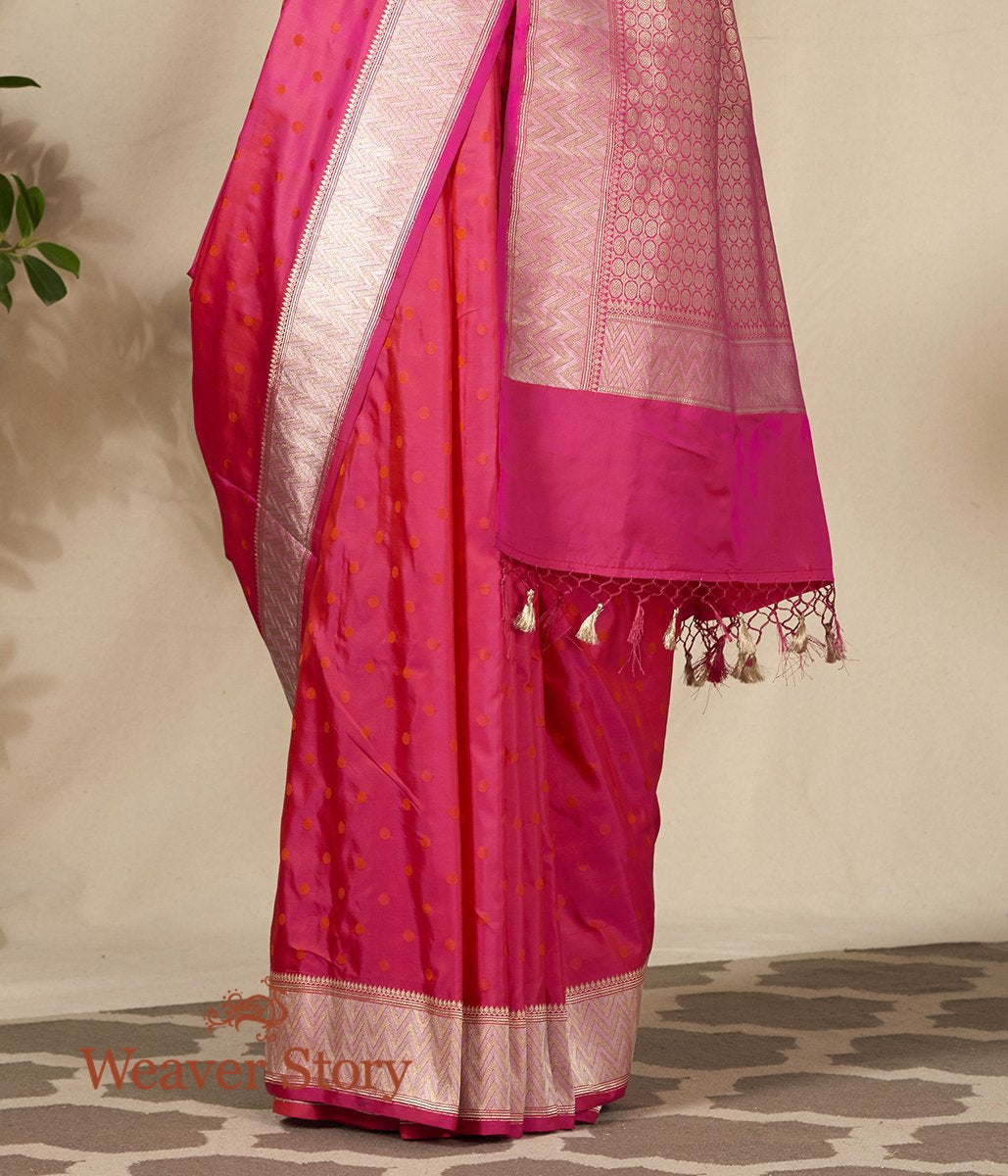 Handwoven_Pink_Banarasi_Tanchoi_Saree_with_Polka_Dots_Woven_in_Resham_WeaverStory_04