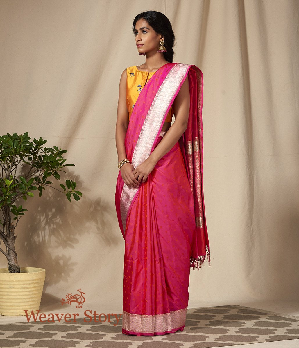Handwoven_Pink_Banarasi_Tanchoi_Saree_with_Polka_Dots_Woven_in_Resham_WeaverStory_02