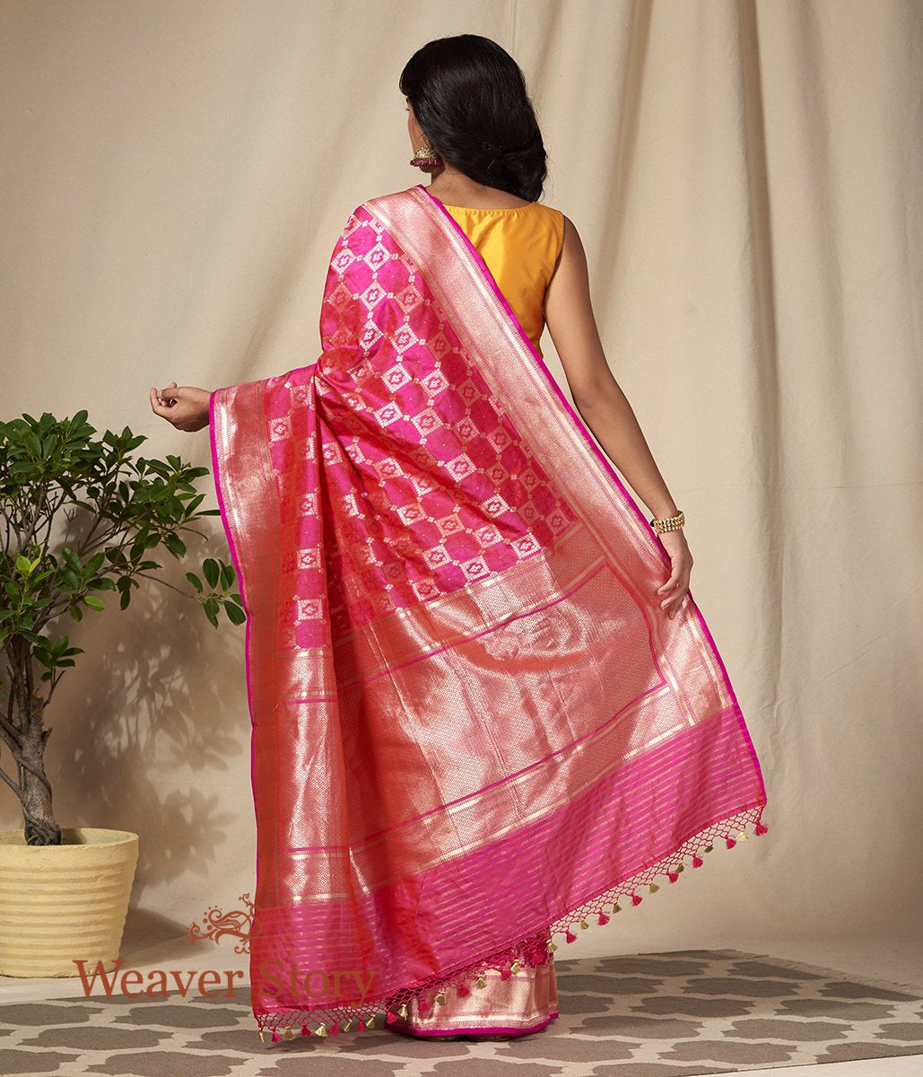 Handwoven_Pink_Banarasi_Tanchoi_Saree_with_Woven_Zari_Jaal_WeaverStory_03