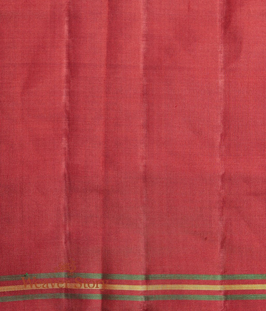 Handloom_Red_and_Green_Gujarat_Patola_Saree_WeaverStory_05
