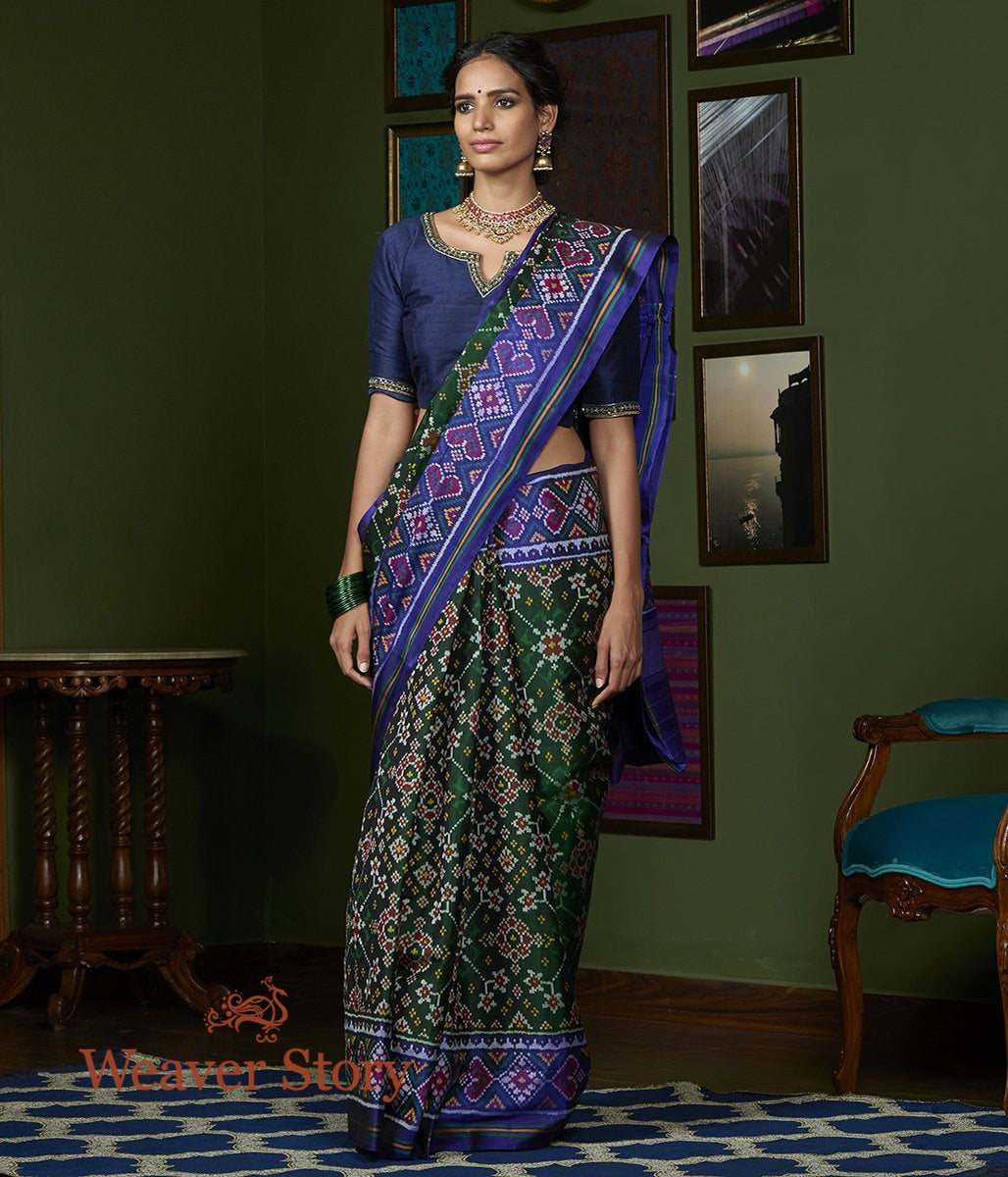 Handwoven_Blue_and_Green_Gujarat_Patola_Saree_WeaverStory_02