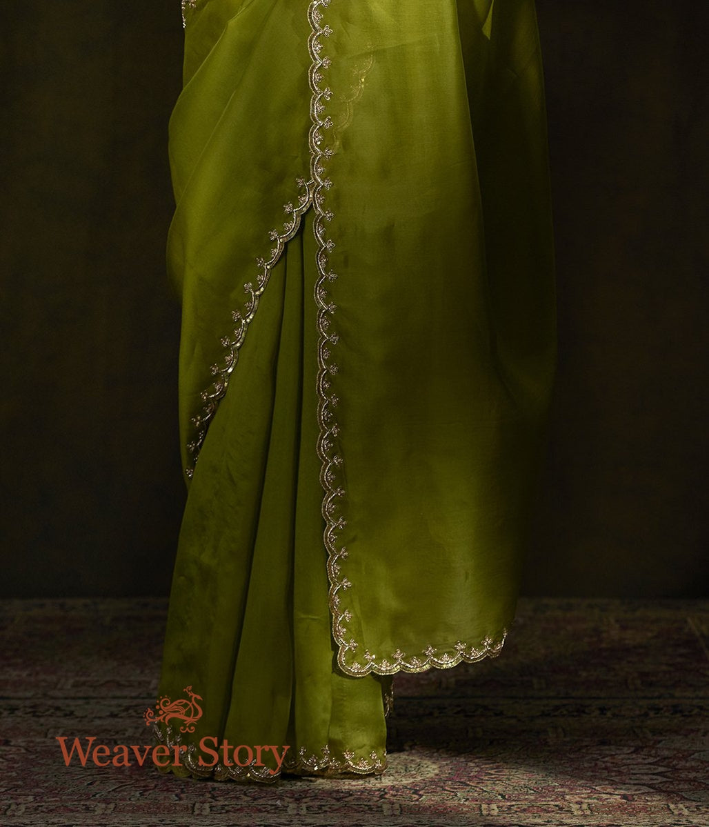 Henna_Green_Hand_Embroidered_Organza_Saree_with_Scalloped_Zardozi_Borders_WeaverStory_04