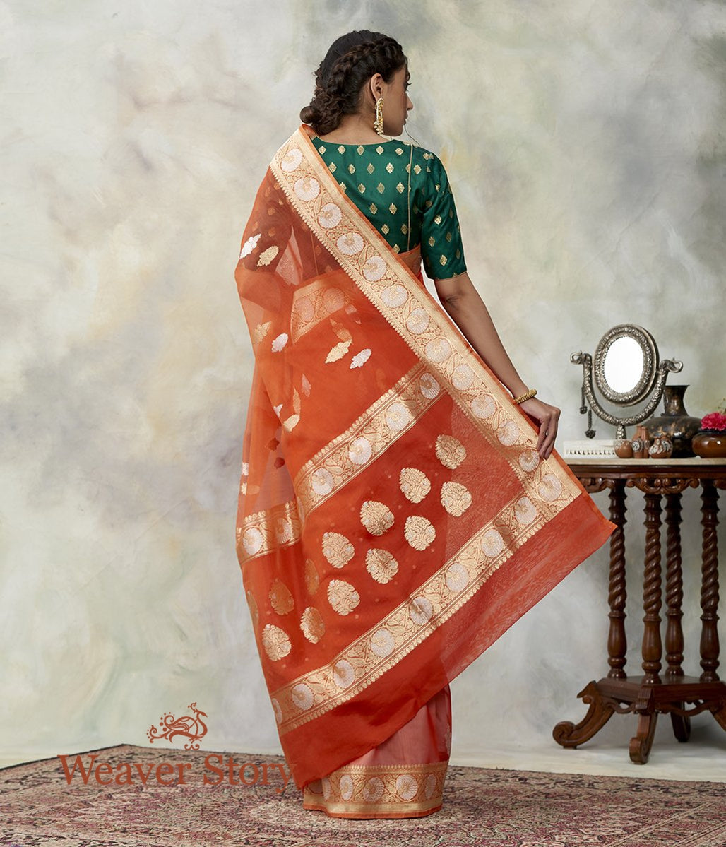 Handloom_Burnt_Orange_Kora_Silk_Banarasi_Saree_with_Kadhwa_Booti_WeaverStory_03
