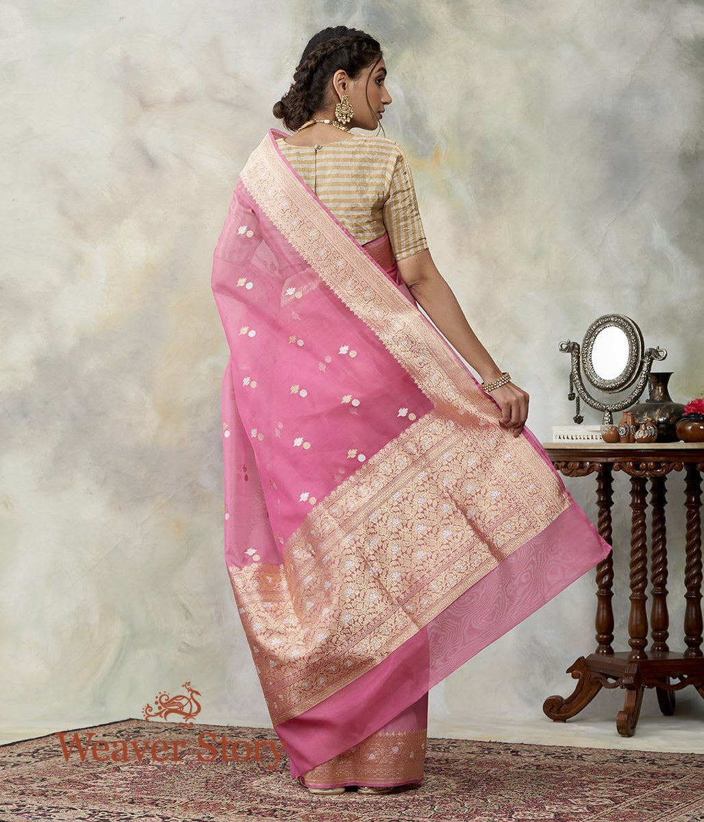 Handloom_Taffy_Pink_Kora_Silk_Banarasi_Saree_with_Gold_and_Silver_Zari_Booti_WeaverStory_03