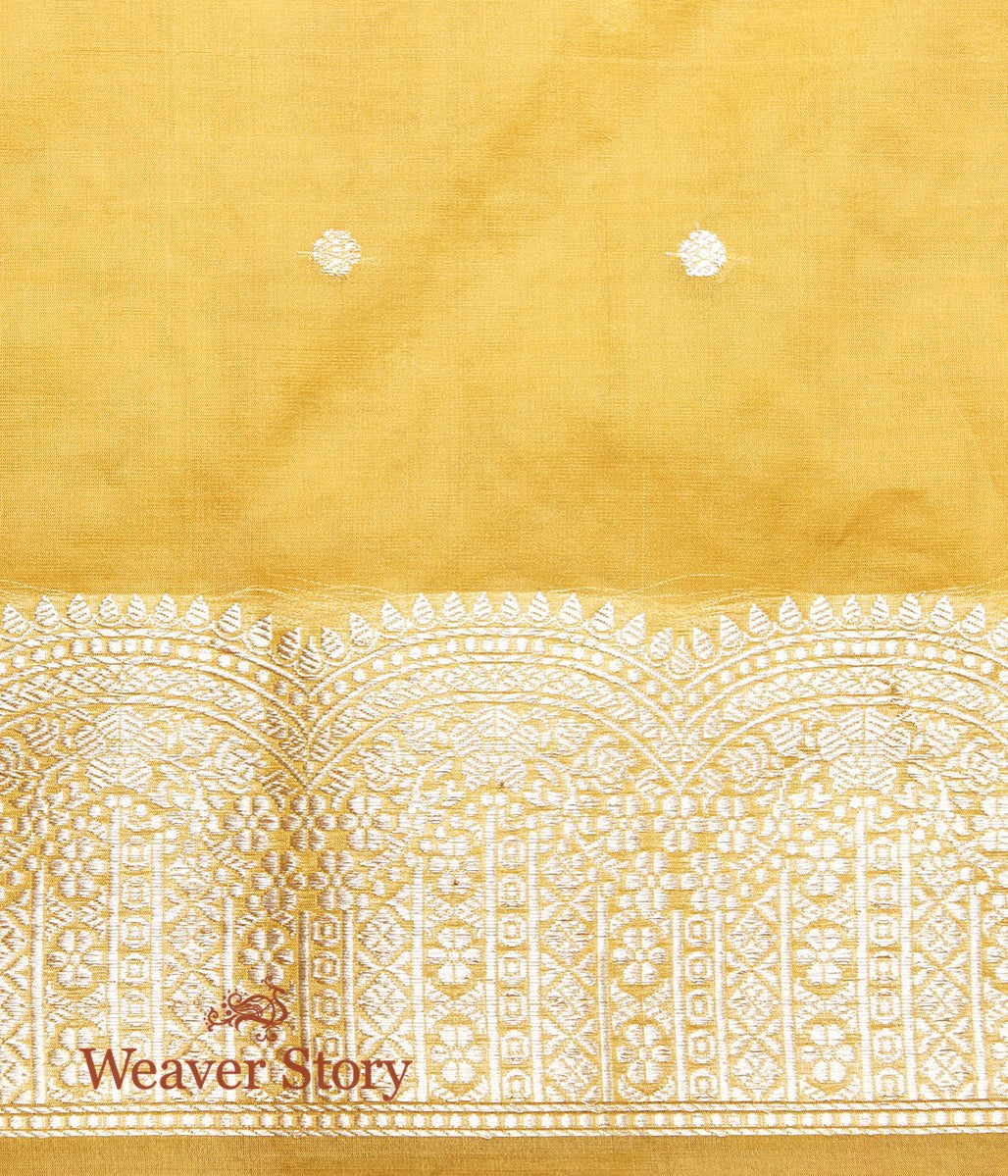 Handwoven_Kora_Silk_Banarasi_in_Mustard_with_Kadhwa_Booti_WeaverStory_05