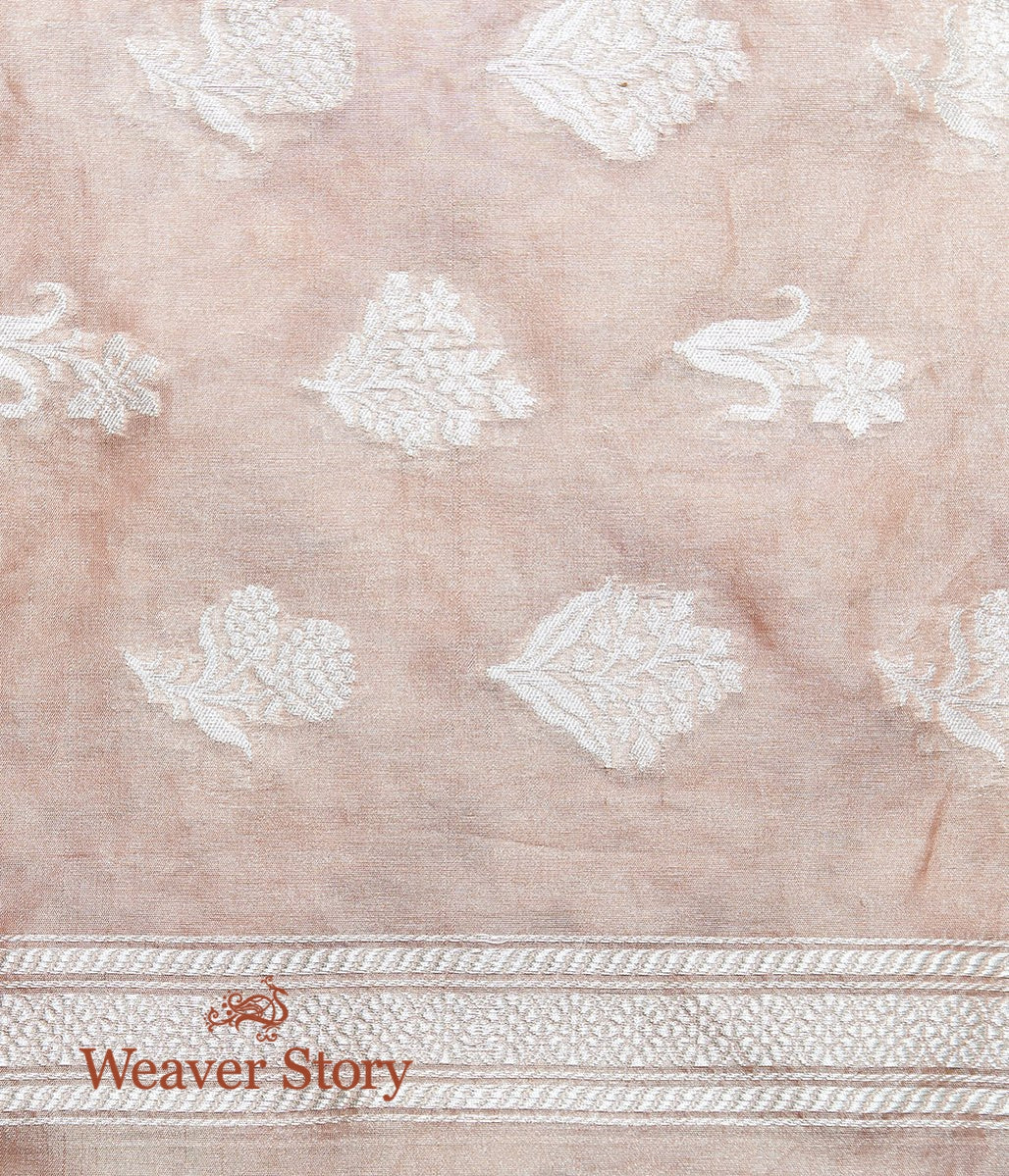 Handloom_Soft_Peach_Cotton_Tissue_Jaal_Woven_with_Silver_Zari_WeaverStory_05