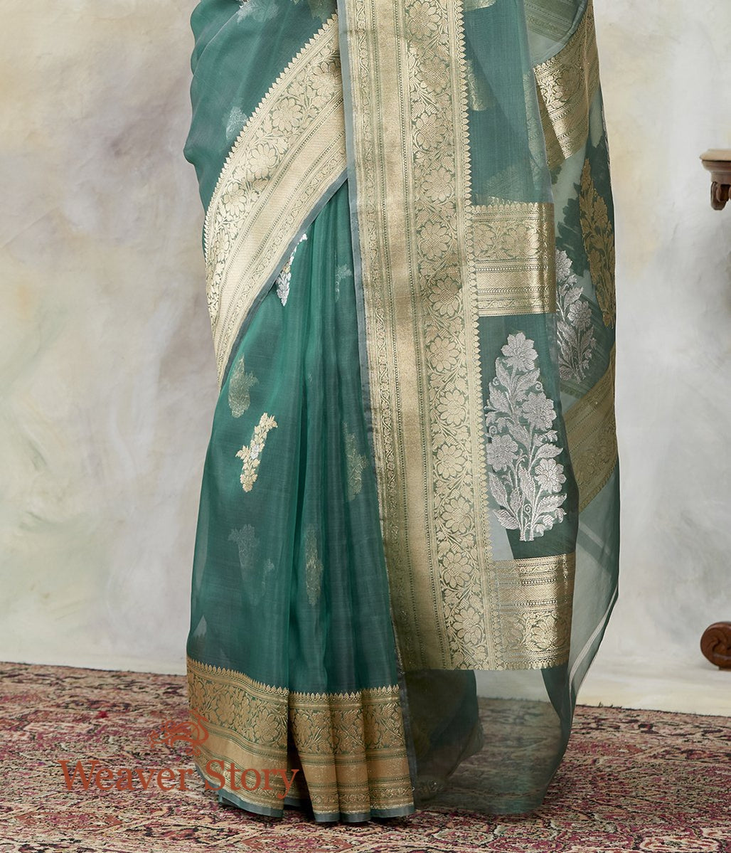 Handwoven_Teal_Green_Kora_Silk_Banarasi_Saree_WeaverStory_04