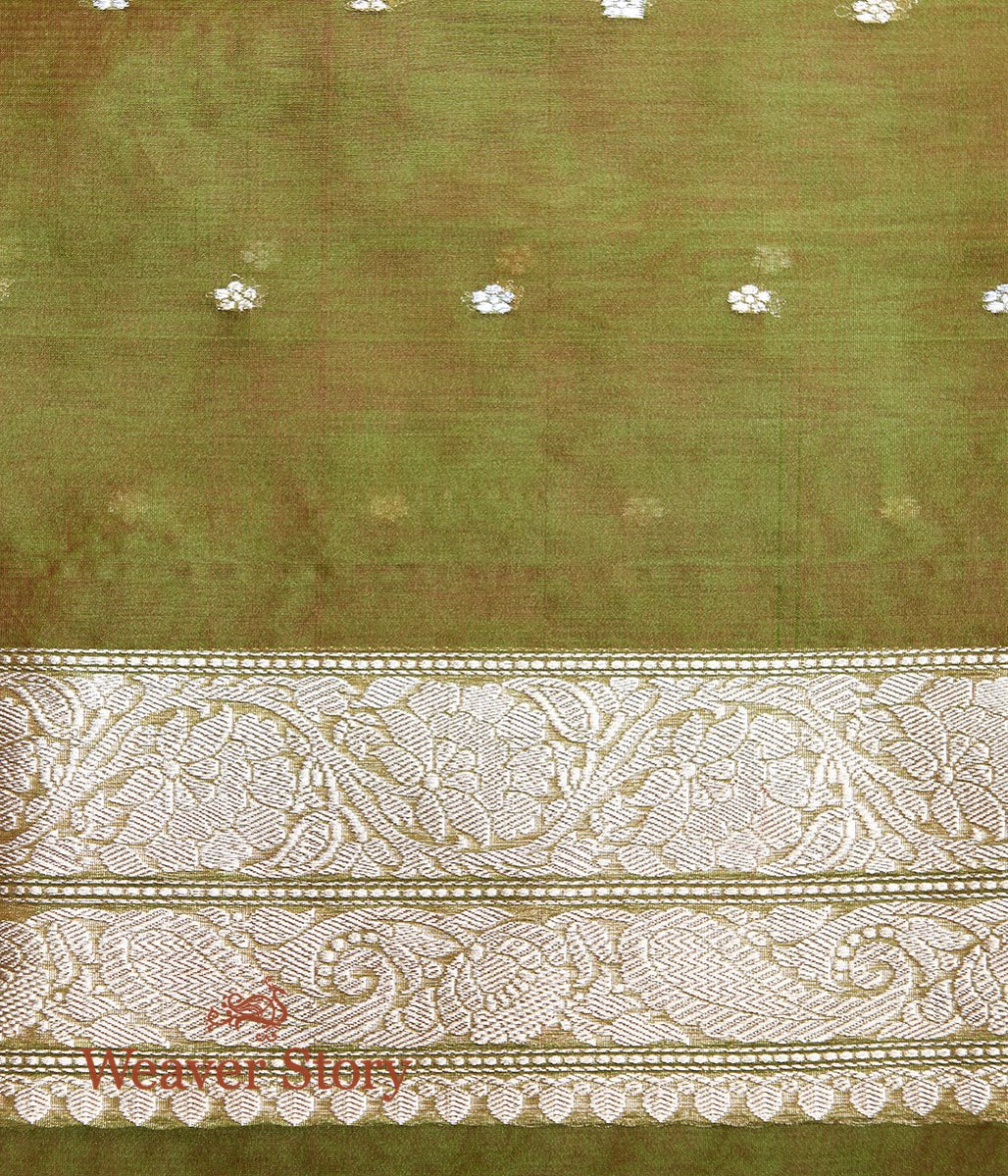 Handloom_Henna_Green_Kora_Silk_Banarasi_with_Kadhwa_Booti_WeaverStory_05