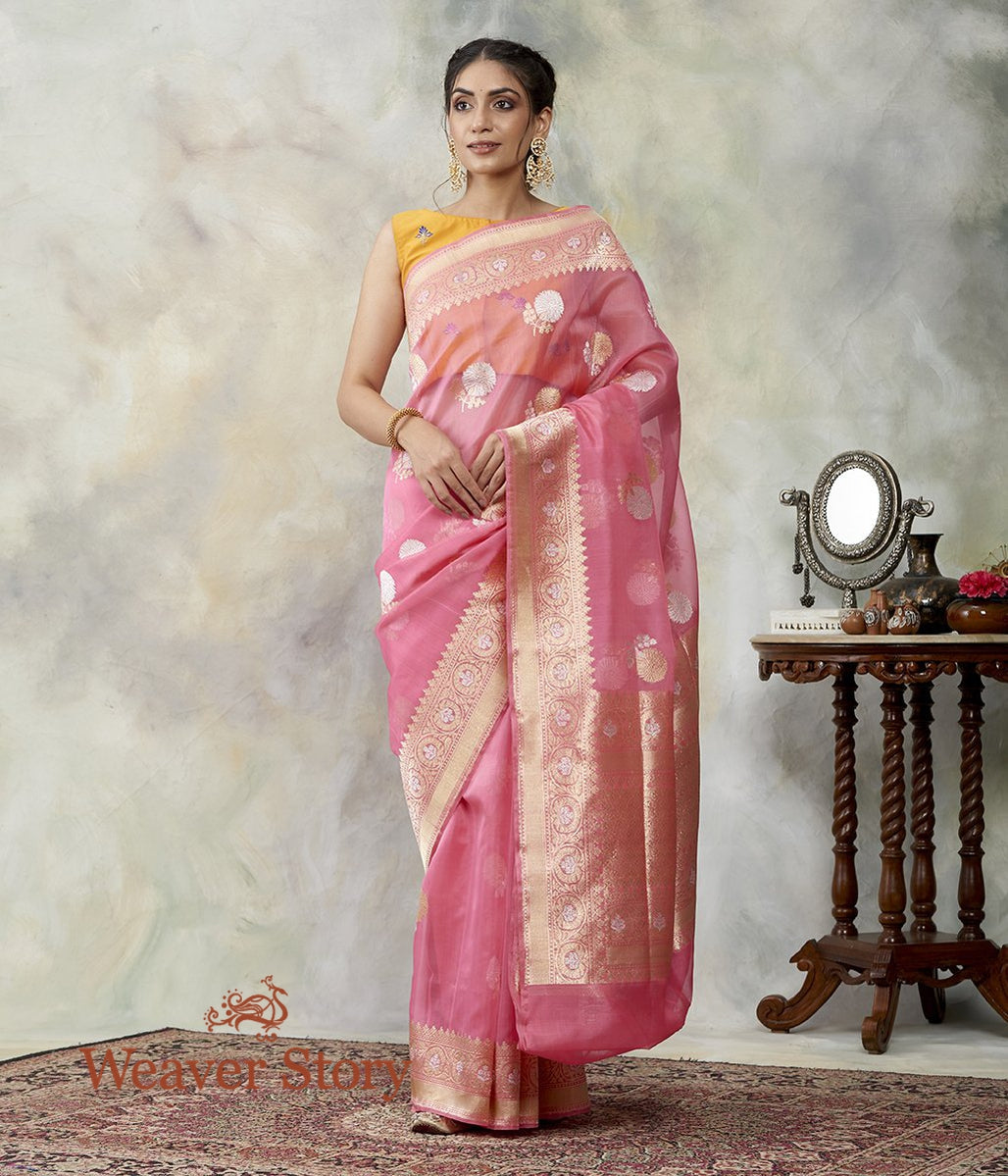 Handwoven_Candy_Pink_Kora_Silk_Banarasi_with_Kadhwa_Floral_Booti_WeaverStory_02