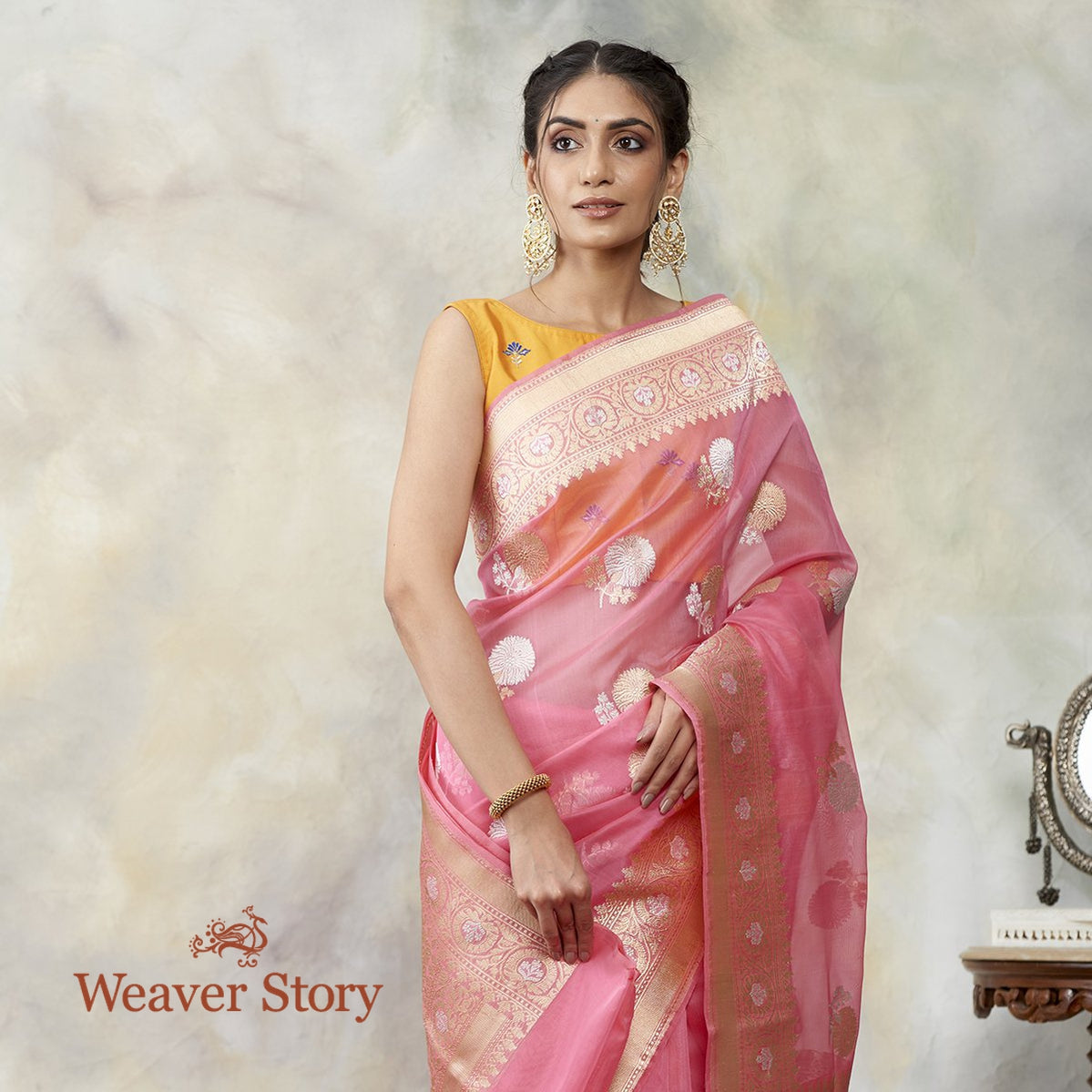 Handwoven_Candy_Pink_Kora_Silk_Banarasi_with_Kadhwa_Floral_Booti_WeaverStory_01