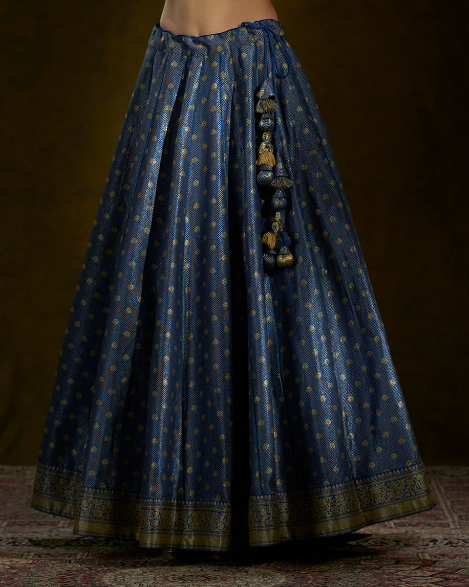 Blue_Handloom_Banarasi_Lehenga_with_Gold_Tissue_Blouse_and_Organza_Dupatta_WeaverStory_05