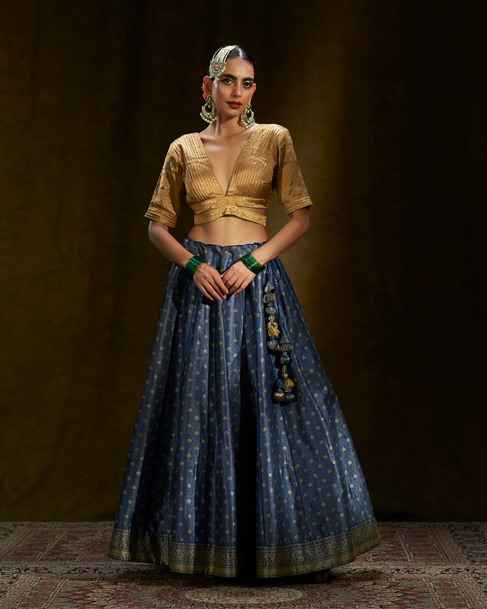 Blue_Handloom_Banarasi_Lehenga_with_Gold_Tissue_Blouse_and_Organza_Dupatta_WeaverStory_04