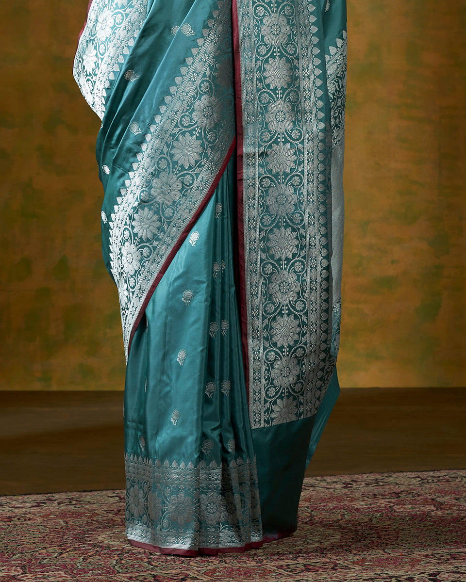 Duck_Egg_Blue_Banarasi_Handloom_Saree_with_Kadhwa_Floral_Border_and_Wine_Selvedge_WeaverStory_04