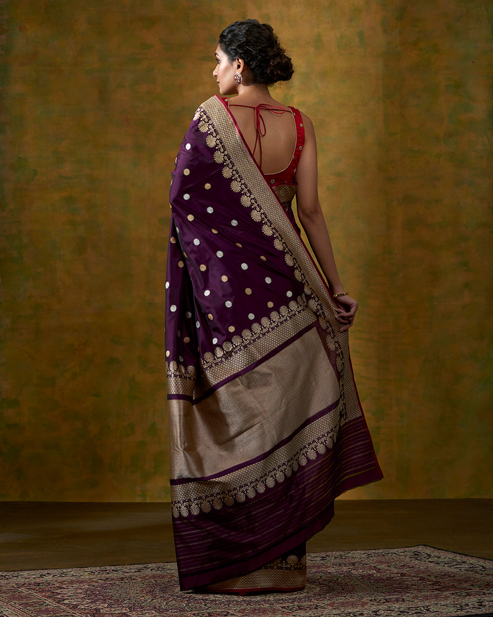 Wine_Handloom_Pure_Katan_Silk_Banarasi_Saree_with_Kadhwa_Floral_Border_WeaverStory_03