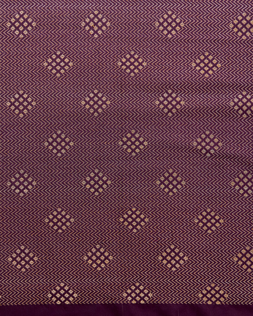 Wine_Handloom_Pure_Katan_Silk_Banarasi_Saree_with_Kadhwa_Floral_Border_WeaverStory_05