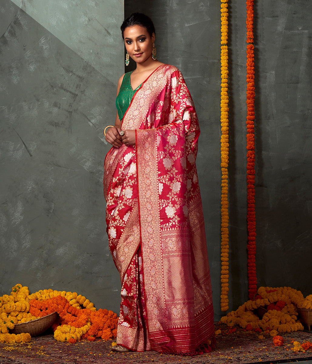 Handwoven_Pink_Angoor_Jangla_Saree_WeaverStory_02