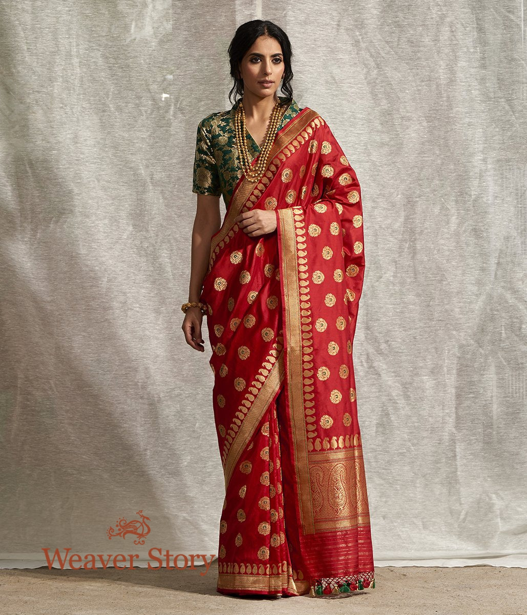 Handwoven_Red_Kadhwa_Booti_Banarasi_Saree_with_Green_Meenakari_WeaverStory_02