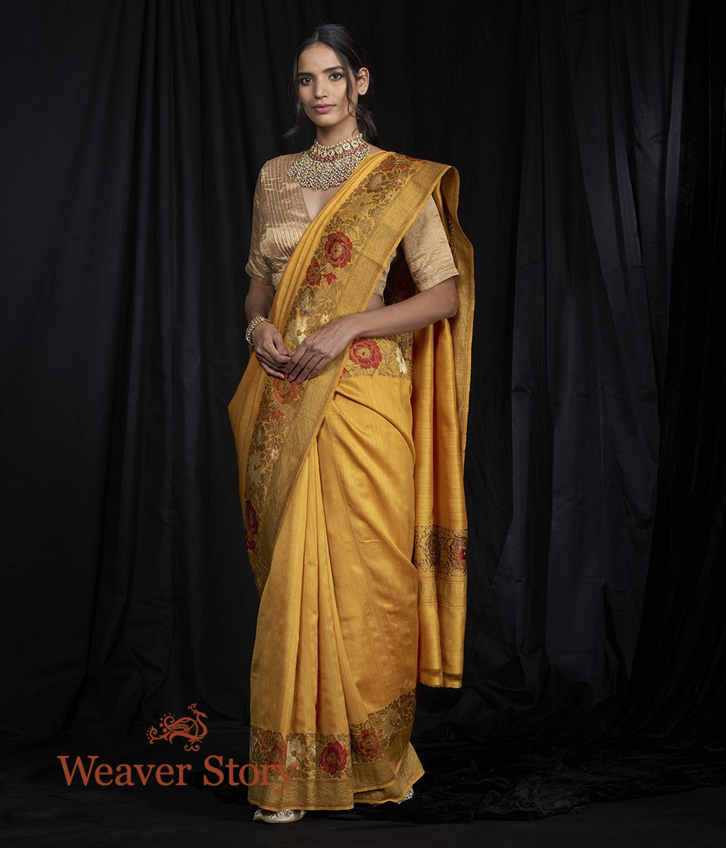 Handwoven_Munga_Saree_with_Meenakari_Floral_Border_WeaverStory_02