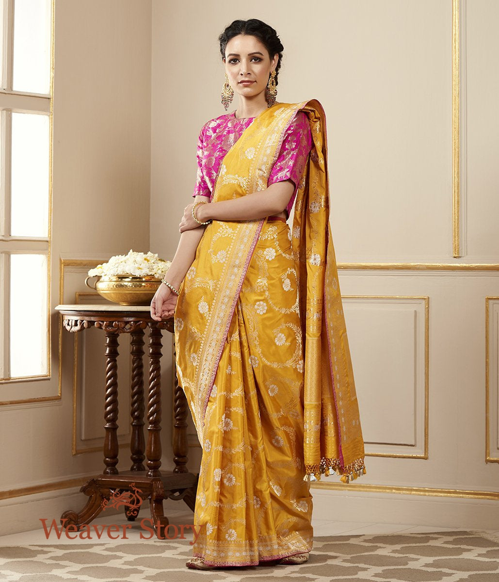 Handloom_Mango_Yellow_Sona_Rupa_Kadhwa_Jangla_Saree_with_Delicate_Border_WeaverStory_02