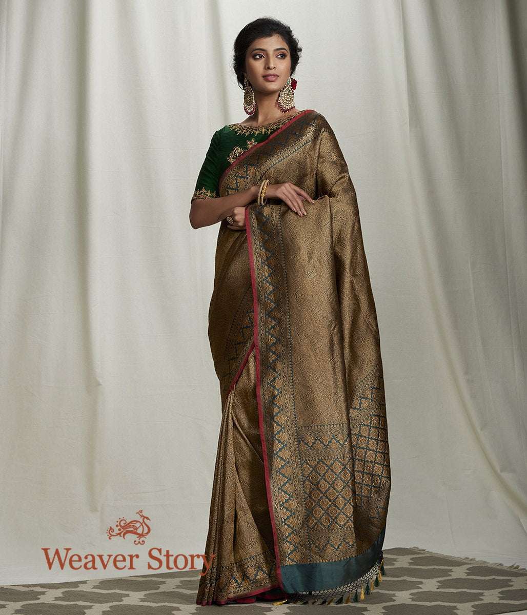 Handwoven_Green_Antique_Zari_Tanchoi_Saree_WeaverStory_02
