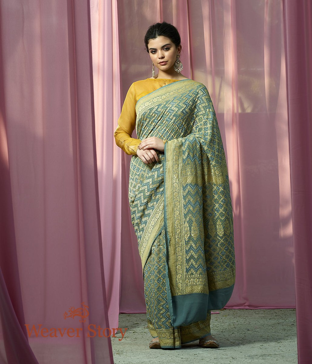 Handloom_Grey_Banarasi_Georgette_Cutwork_Bandhej_Saree_WeaverStory_02