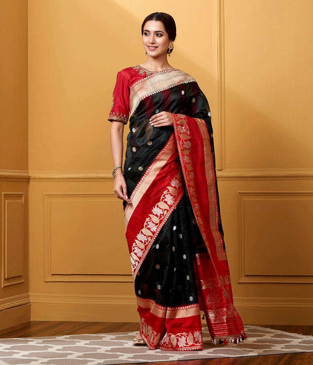 Handloom_Black_Self_Checks_with_Red_Border_WeaverStory_02
