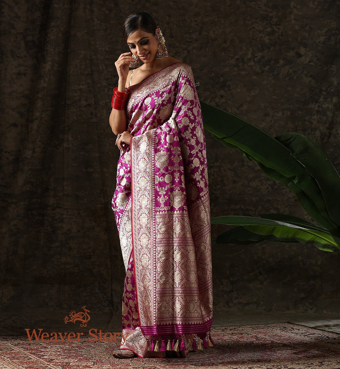 Handwoven_Purple_Kadhwa_Jangla_Saree_with_Meenakari_WeaverStory_02