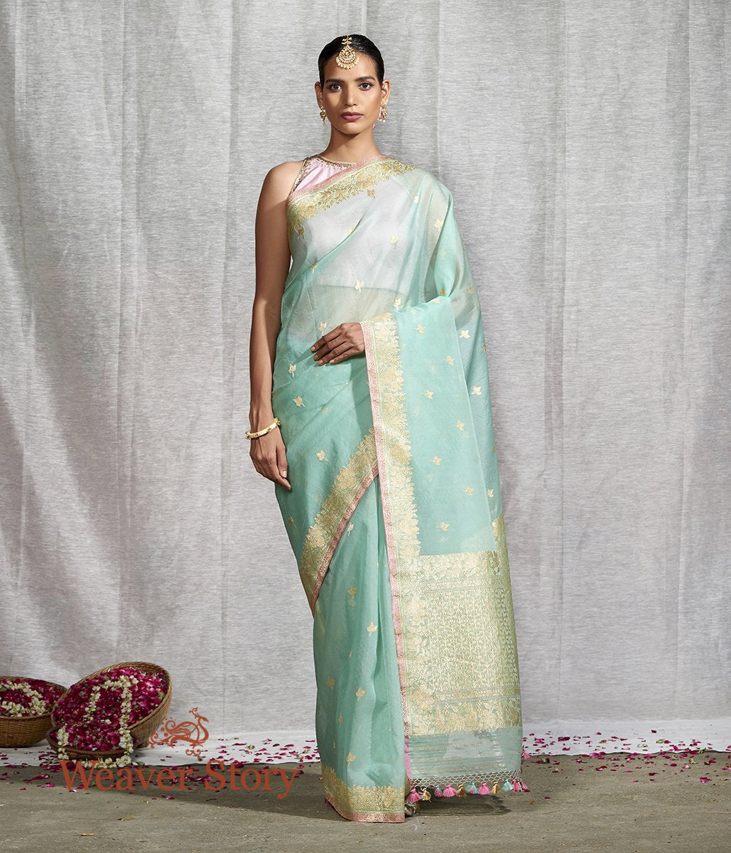 Handloom_Sky_Blue_Kora_Silk_Banarasi_Saree_with_Peach_Selvedge_WeaverStory_02
