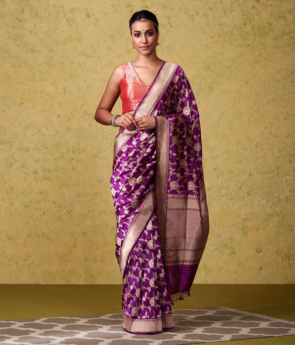 Handloom_Purple_Floral_Kadhwa_Jangla_Saree_WeaverStory_02