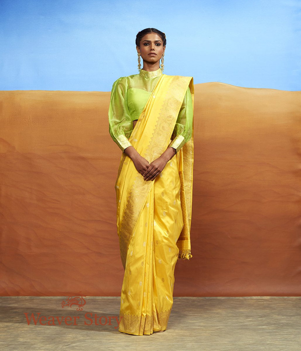 Handloom_Yellow_Kadhwa_Booti_Saree_WeaverStory_02