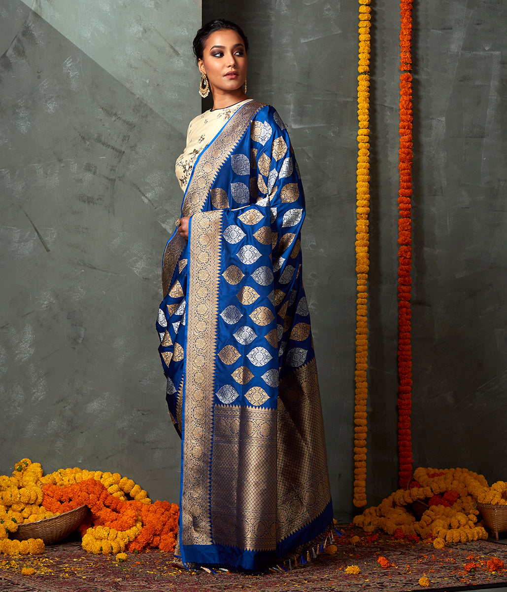 Handloom_Royal_Blue_Kadhwa_Sona_Rupa_Jangla_WeaverStory_02
