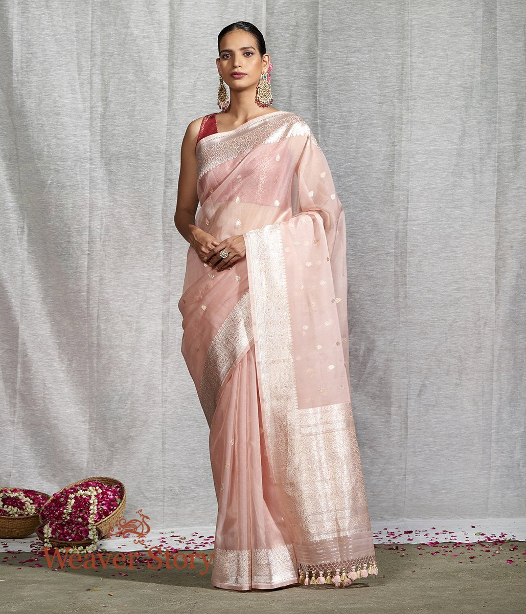 Handwoven_Light_Pink_Kora_Silk_Banarasi_Saree_WeaverStory_02
