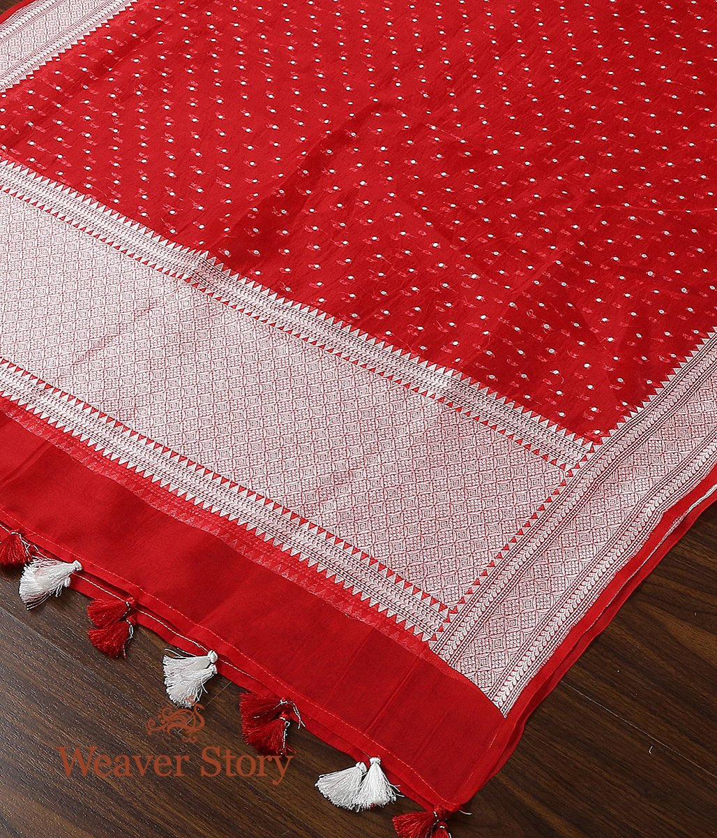 Handloom_Red_Organza_Booti_Dupatta_with_Silver_Zari_WeaverStory_03