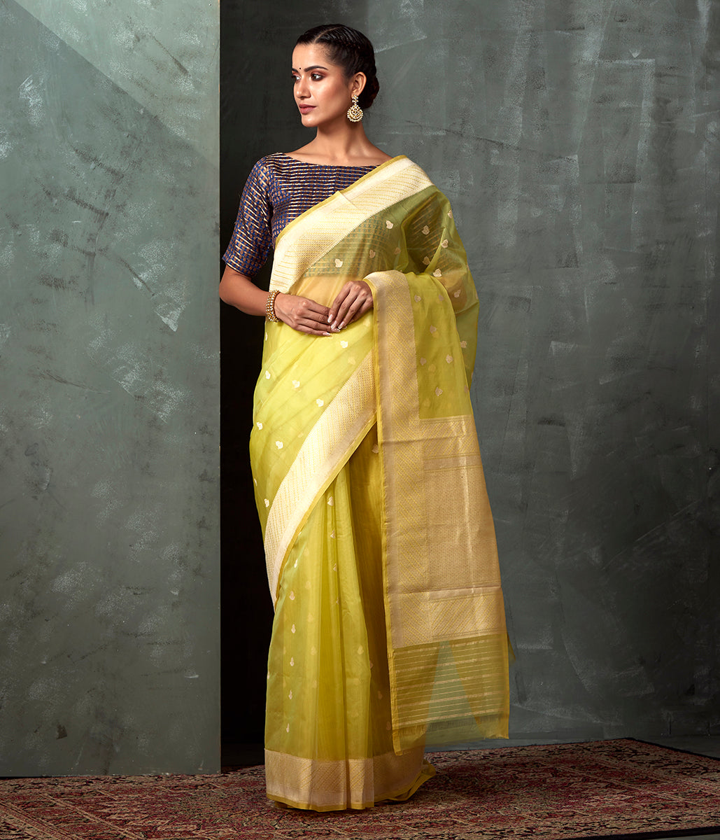 Handloom_Lemon_Green_Kora_Silk_Banarasi_Saree_WeaverStory_02