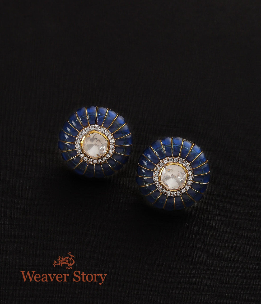 NeelKamal_Studds_with_Moissanite_Polki_Crafted_in_Pure_Silver_WeaverStory_02