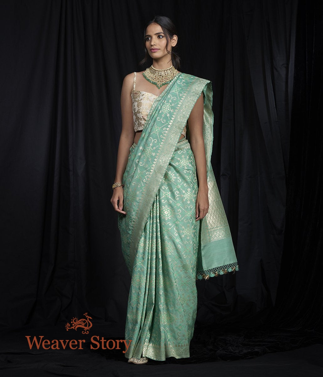 Handwoven_Green_Tusser_Patola_Saree_WeaverStory_02