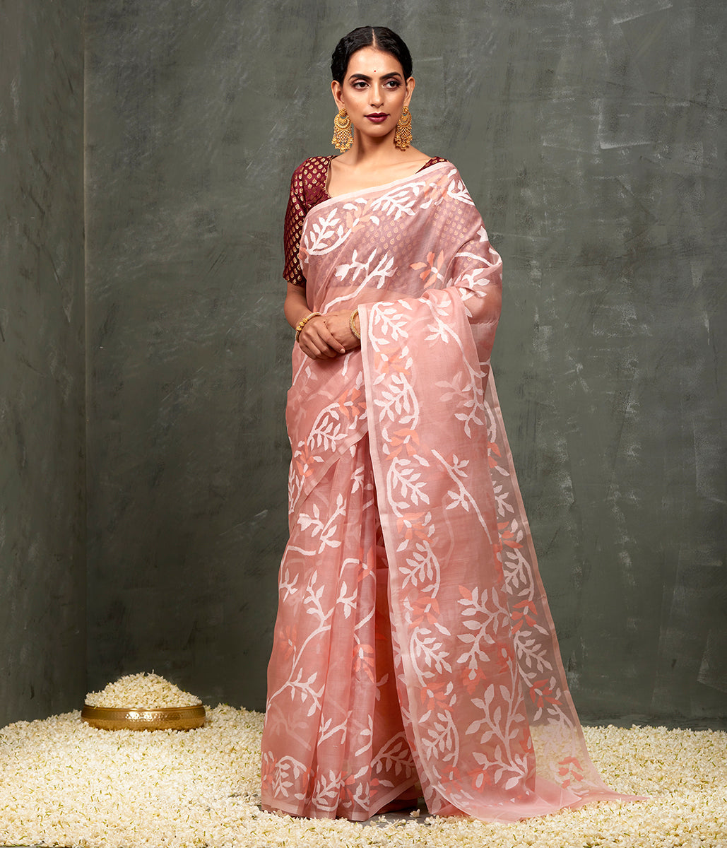 Handwoven_Peach_Muslin_Dhakai_Jamdani_Saree_with_White_and_Peach_Thread_Work_WeaverStory_02