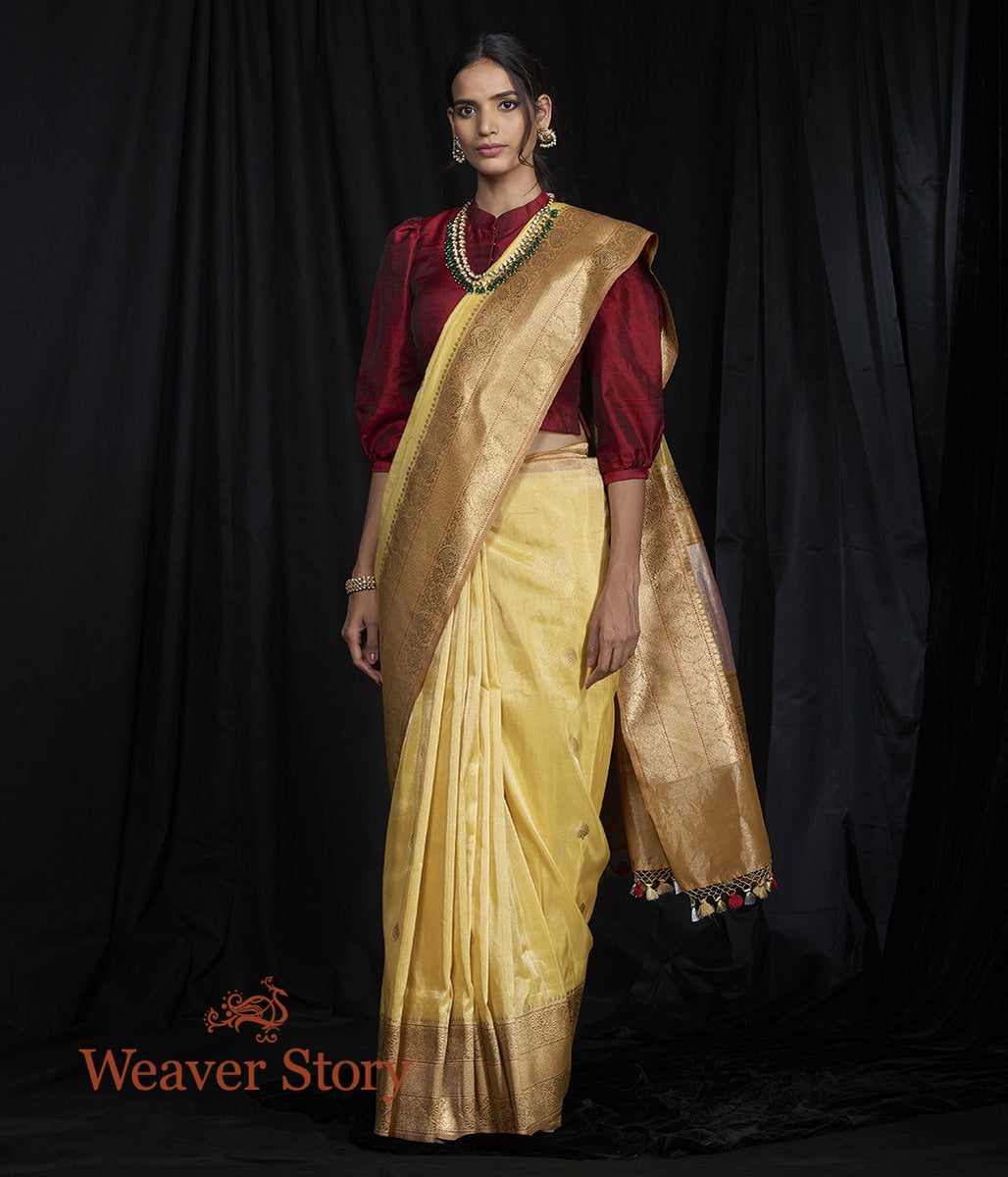 Handwoven_Lemon_Kadhwa_Booti_Saree_woven_in_Silk_Tissue_WeaverStory_02