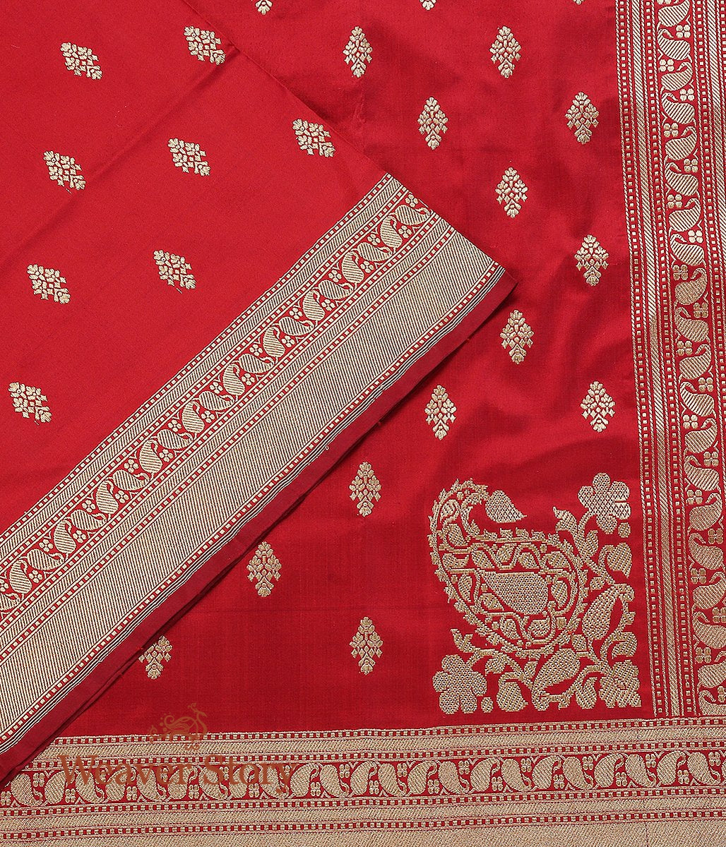 Handloom_Red_Kadhwa_Booti_Dupatta_WeaverStory_02