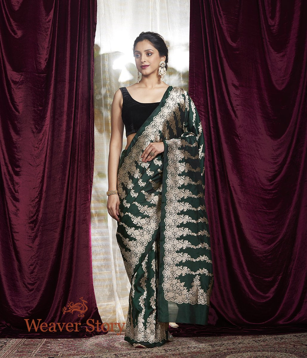 Handwoven_Green_Vertical_Floral_Bel_Banarasi_Saree_WeaverStory_02