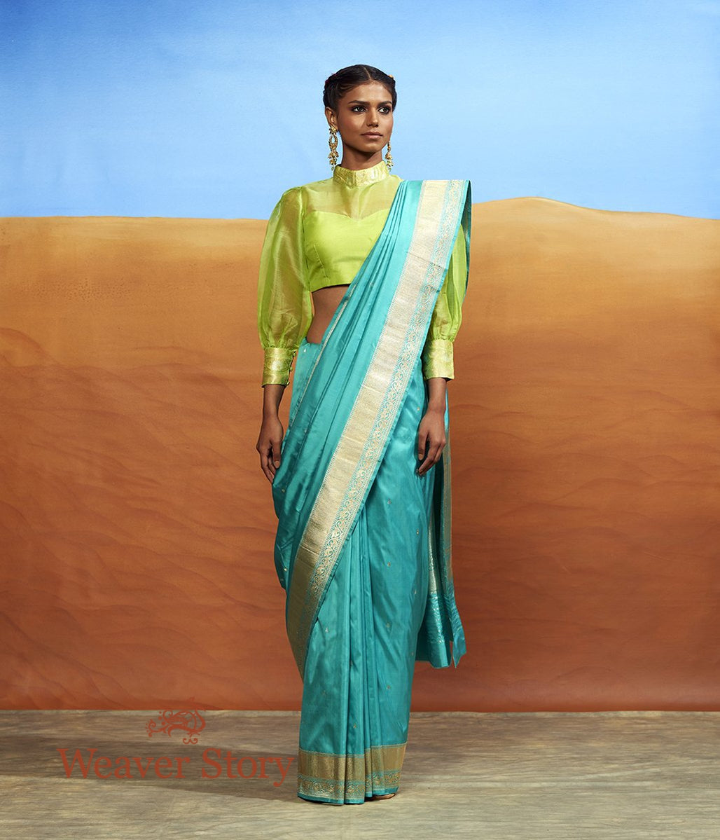 Handloom_Light_Blue_Kadhwa_Booti_Saree_with_Kadhwa_Border_WeaverStory_02