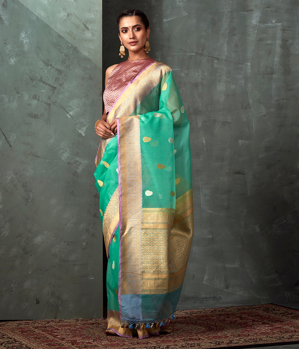 Handwoven_Sea_Green_Kora_Saree_With_Lavender_Border_WeaverStory_02