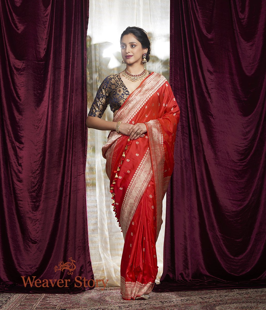 Handwoven_Red_Kadhwa_Booti_Banarasi_Saree_WeaverStory_02